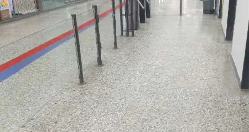Sala comercial para alugar na Avenida Ipiranga, 919, República, São Paulo