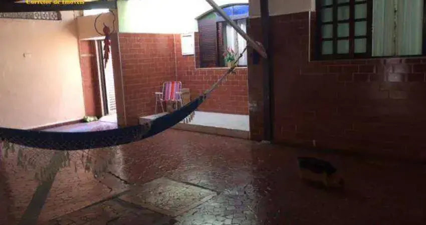 Casa com 2 dormitórios à venda, 92 m² por R$ 400.000,00 - Vila Nossa Senhora de Fátima - São Vicente/SP