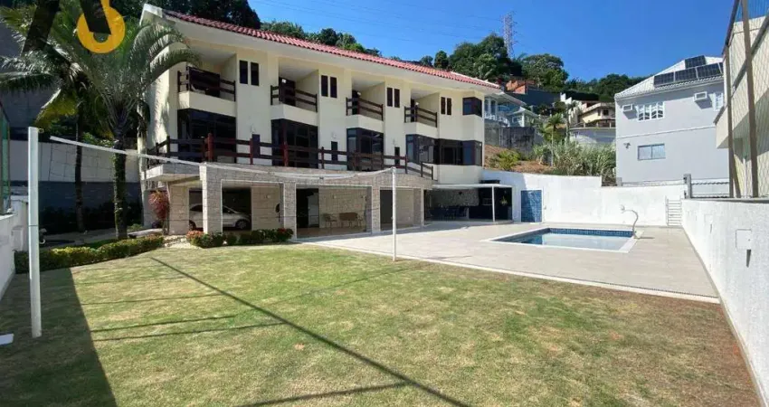 Magnífica casa de condomínio na Freguesia - Jacarepaguá