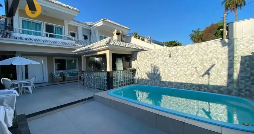 Casa com 3 suites  à venda, 176 m² por R$ 1.480.000 - Freguesia de Jacarepaguá - Rio de Janeiro/RJ