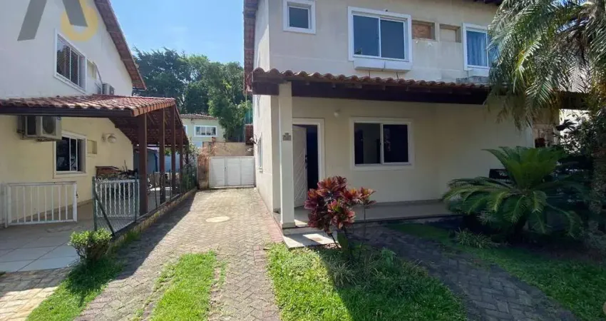 Casa em condomínio fechado com 3 quartos à venda na Rua Retiro dos Artistas, Pechincha, Rio de Janeiro