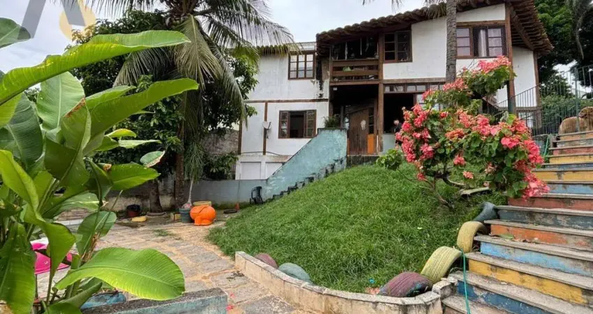 Casa com 3 dormitórios à venda, 376 m² por R$ 1.600.000,00 - Freguesia de Jacarepaguá - Rio de Janeiro/RJ