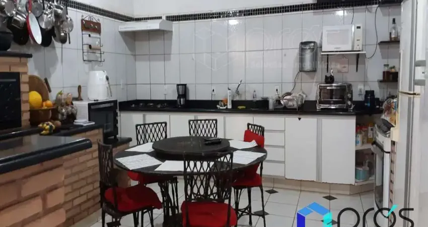 Casa com 5 quartos à venda no Centro, Ribeirão Preto 