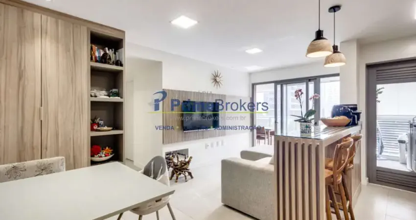 Apartamento, 72m² - 2 dormitórios, 1 suíte, 1 vaga, varanda - moema