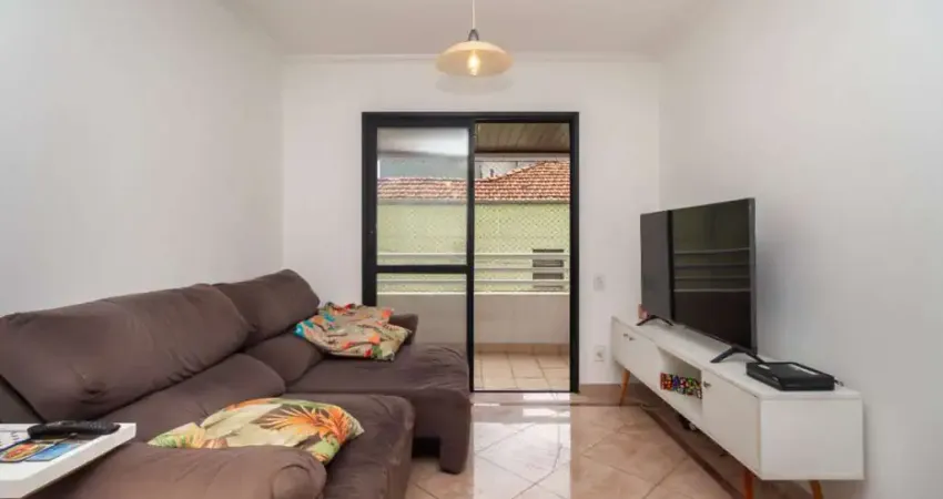 Apartamento, 79 m² - 2 dormitórios, 1 suíte, 1 vaga, closet e varanda - moema