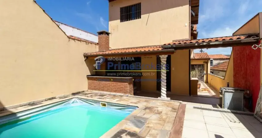 Sobrado, 330m² - 3 dormitórios, 1 suíte, 4 vagas, piscina e salão de jogos - mirandópolis