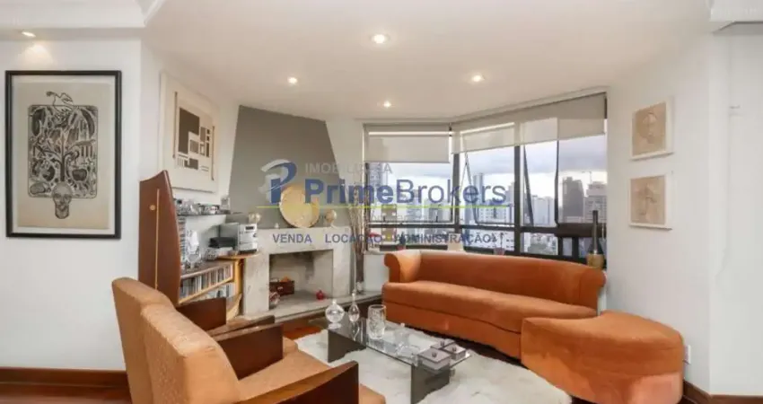 Este apartamento de 202m² oferece uma experiência única de viver, com cinco vagas de garagem e uma l