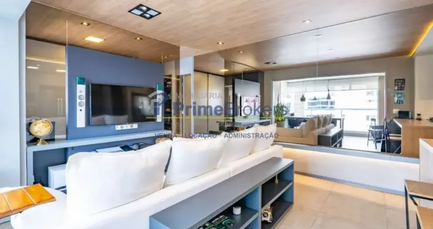 Com uma área privativa de 72 m², este imóvel possui um dormitório, uma suíte e um banheiro social.