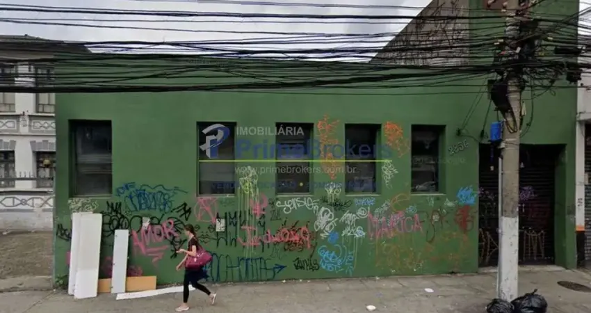 Galpão vende/aluga-se em pinheiros c/700m² de a.u, 4 salas, 4 banheiros, precisando de reformas. gal