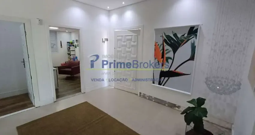 Casa térrea impecável com 4 dormitórios 3 suítes 6 vagas metro são judas sp.