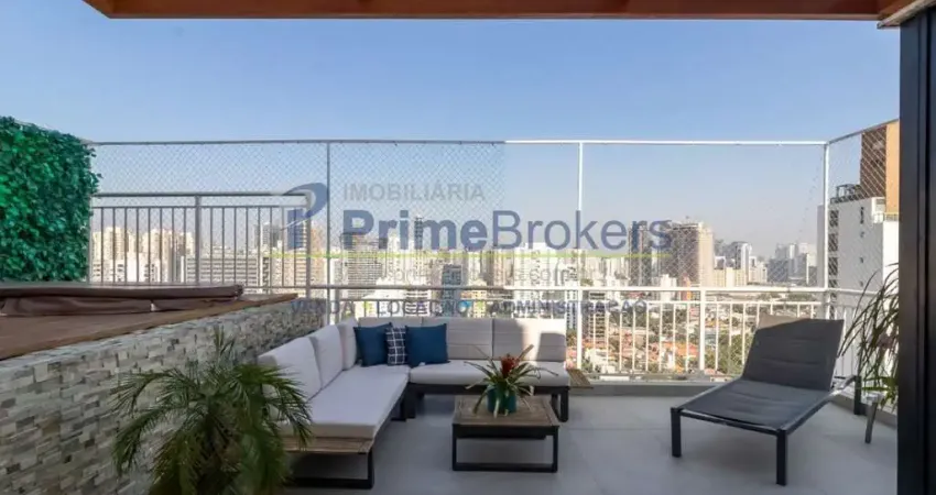 Cobertura duplex mobiliada no brooklin com amplo terraço e vista livre.