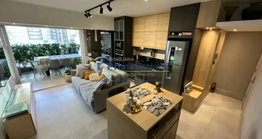 Apartamento à venda em Moema de 81m² - 2 Dormitórios, 1 Suíte e 2 Vagas.