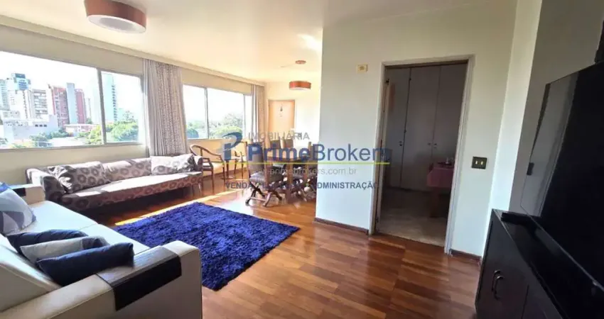 Apartamento à venda em Santo Amaro com 126 m² 3 dormitórios e 2 vagas de garagem.