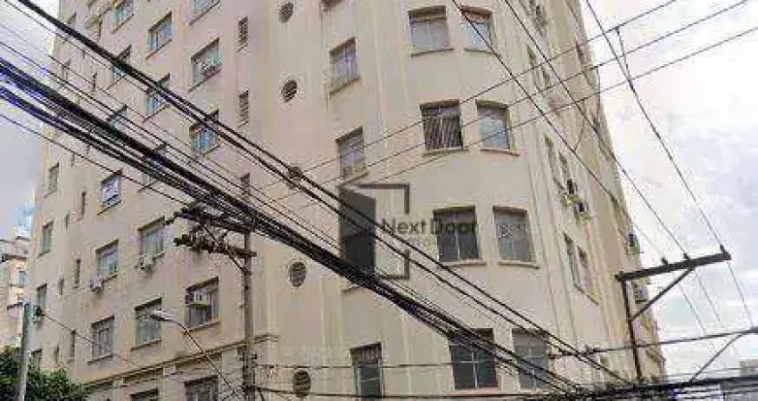 Sala Comercial para venda e aluguel em Centro de 98.00m²