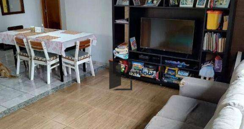 Casa para venda em Parque Jambeiro de 143.00m² com 3 Quartos, 1 Suite e 2 Garagens