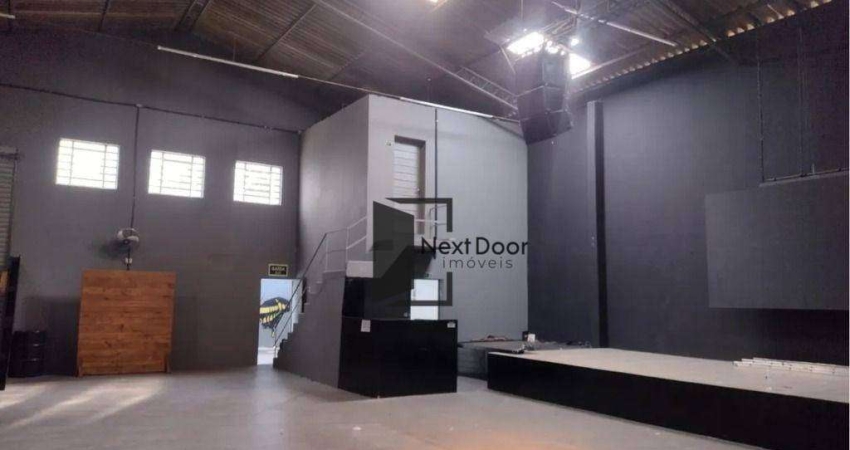 Galpão / Depósito / Armazém para venda e aluguel em Jardim Campos Elíseos de 512.00m² com 5 Garagens
