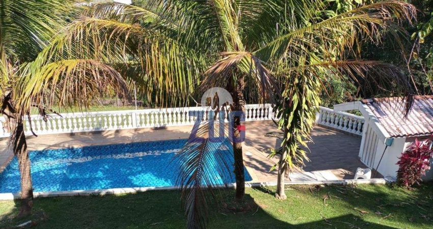 Chácara à venda em Valinhos, Chácaras São Bento, com 3 quartos, com 3850 m²