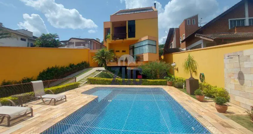 Sobrado à venda em Bragança Paulista, Lagos de Santa Helena, com 4 suítes, com 347 m²