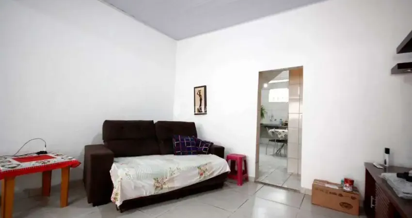 Casa com 2 quartos à venda na Avenida Teresa Cristina, Vila Monumento, São Paulo