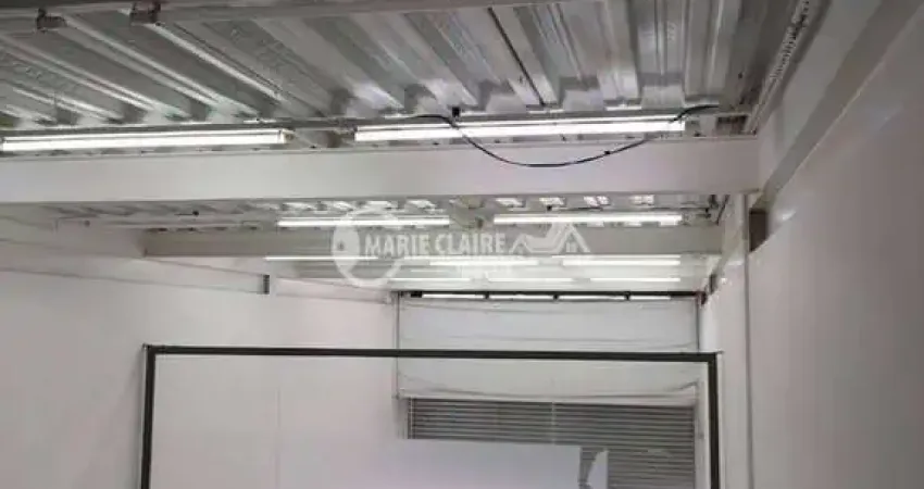 Sala comercial para alugar na Rua do Triunfo, Santa Ifigênia, São Paulo