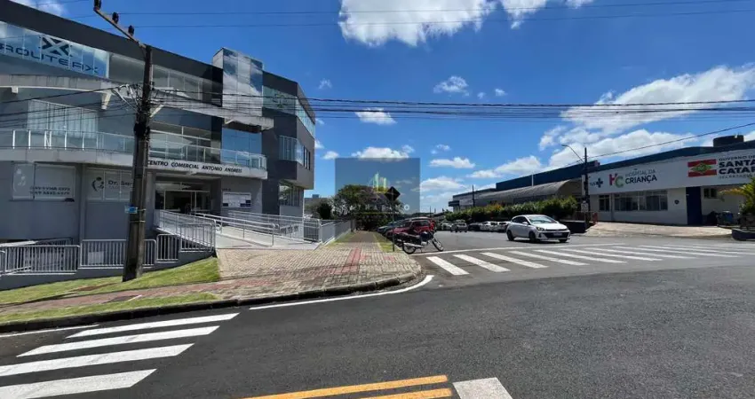 Sala comercial à venda na Rua Uruguai - D, 1291, SAIC, Chapecó
