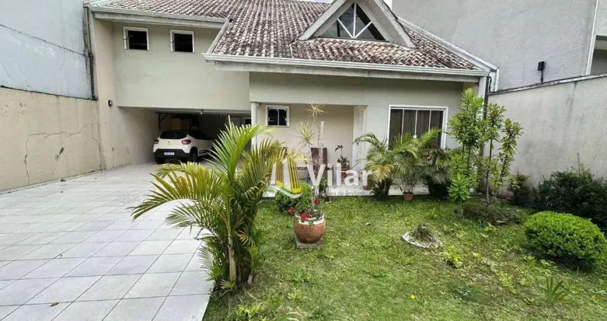 Casa com 4 dormitórios à venda, 218 m² por R$ 1.300.000 - Centro - Pinhais/PR