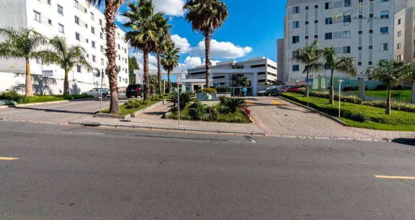 Apartamento com 2 dormitórios para alugar, 46 m² por R$ 2.913/mês -  Rua Lothario Boutin, 220Pinheirinho - Curitiba/PR