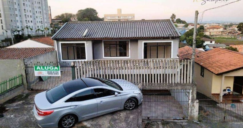 Casa com 2 dormitórios para alugar, 80 m² por R$ 1.695/mês -  Rua Victor Hugo, 337/413 Lindóia - Curitiba/PR