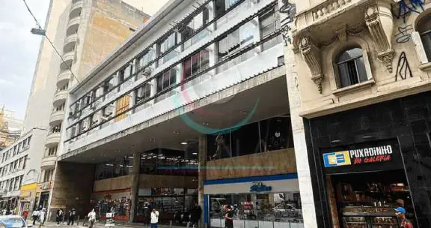 Loja para locação localizada em galeria no bairro da República, a 5 minutos a pé da estação Repúbl