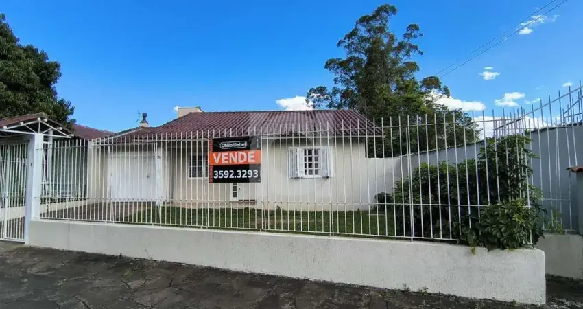 Casa com 2 quartos à venda na Rua Padre Ambrósio Schupp, 96, Cristo Rei, São Leopoldo