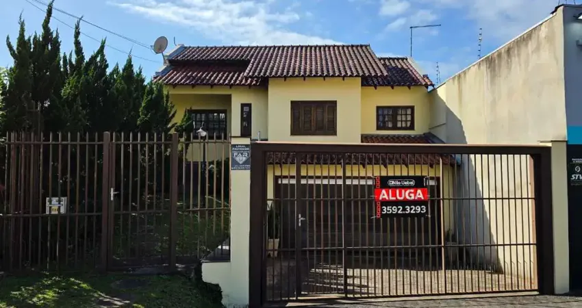Casa com 3 quartos para alugar na Rua Alberto Scherer, 532, Jardim América, São Leopoldo