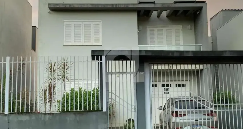 Casa com 3 quartos à venda na Rua Marieta Fialho Blessmann, 190, Feitoria, São Leopoldo