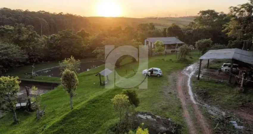 Chácara / sítio com 5 quartos para alugar na Rua João Flores da Rosa, 4247, Fazenda São Borja, São Leopoldo