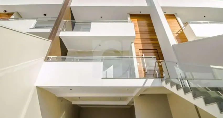 Casa com 3 quartos à venda na Rua Walter Lamb, 224, São José, São Leopoldo