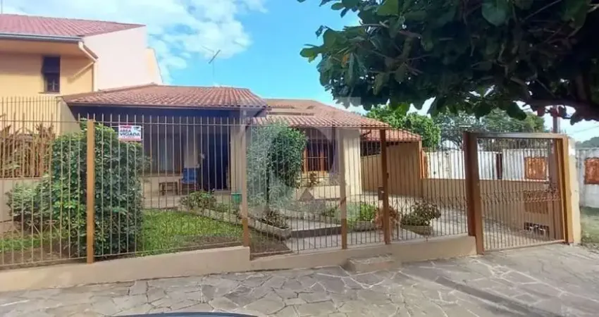Casa com 3 quartos à venda na Rua Victor Hugo, 544, Morro do Espelho, São Leopoldo