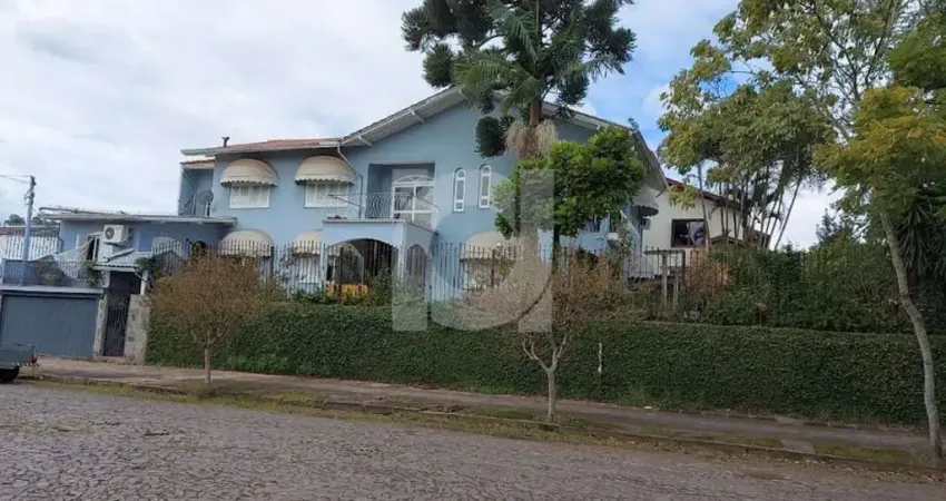 Casa com 5 quartos à venda na Rua Padre Lipinski, 114, Cristo Rei, São Leopoldo