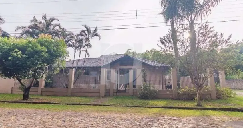 Casa com 3 quartos à venda na Rua Padre Antônio Ruiz de Montoya, 114, Cristo Rei, São Leopoldo