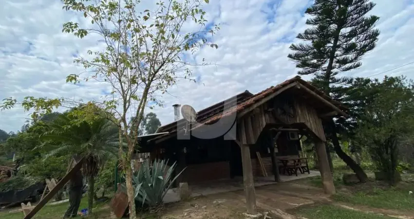 Chácara / sítio com 2 quartos para alugar na petersen, 430, São Jorge, Portão