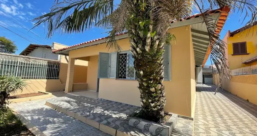 Casa com 3 quartos para alugar na Rua Anchieta, 488, Cristo Rei, São Leopoldo