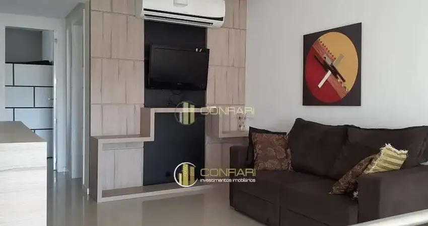 Apto mobiliado 03 Suítes e 02 Vagas, Meia Praia!