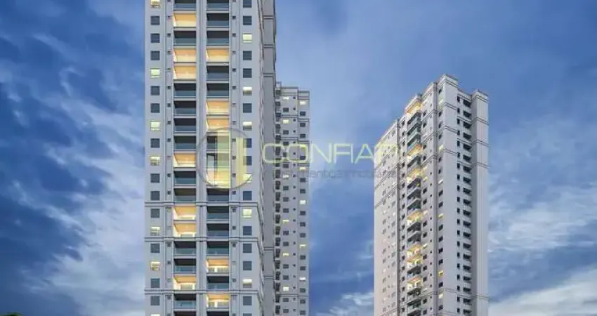 Home Club com 03 Dorm e 02 Vagas, na Meia Praia!