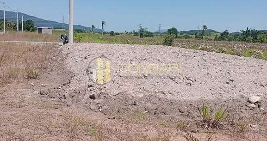 Amplo terreno no Sertão