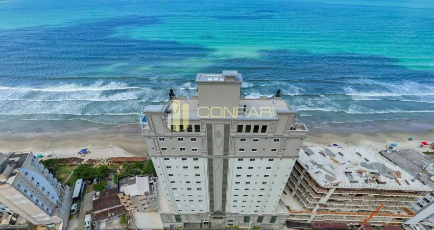 Apartamento frente mar de alto padrão Itapema