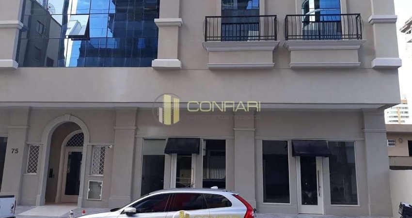 Sala comercial à venda em Meia Praia, Itapema 