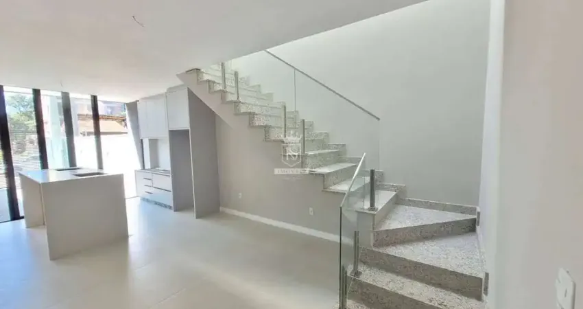 Sobrado geminado semi-mobiliado com 3 dormitórios em mariscal