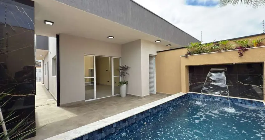 Casa lado praia 1100mts do mar com piscina e churrasqueira para venda em itanhaém!