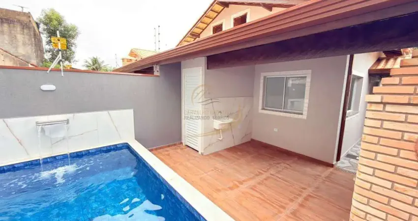 Casa lado praia apenas 700 metros do mar com piscina e churrasqueira em itanhaém!