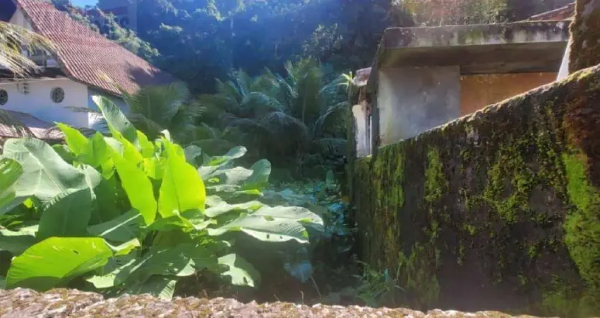 Terreno à venda, 270 m² por R$ 400.000 - Guaiuba - Guarujá/SP