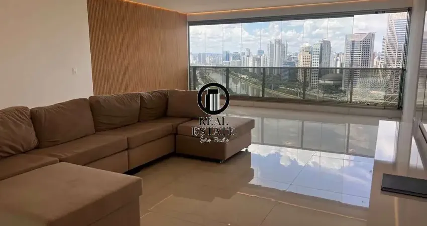 Apartamento para Venda - 252m², 3 dormitórios, sendo 3 suites, 4 vagas - Real Parque