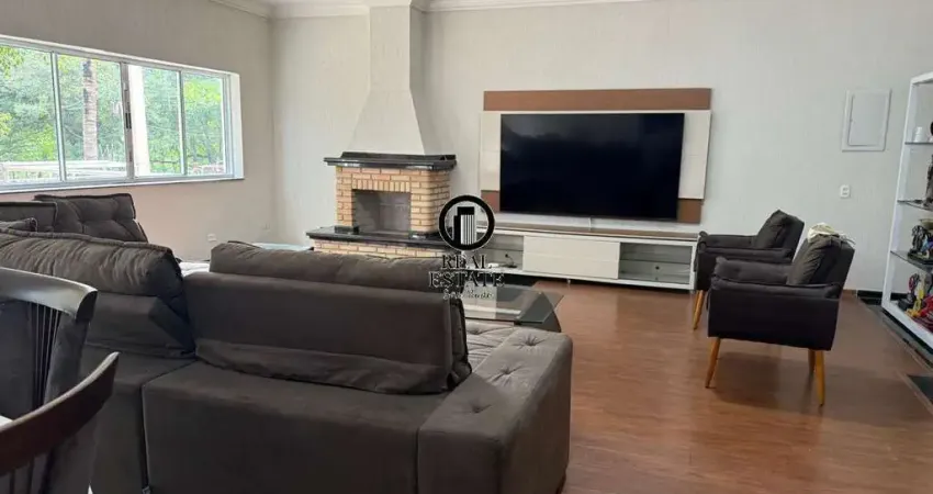 Casa para venda - 500m², 4 quartos, sendo 4 suites, 8 vagas - city america